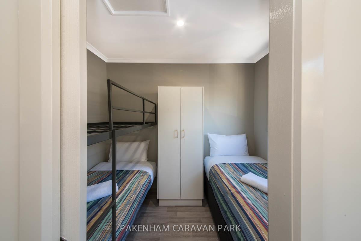 Pakenham Caravan Park Hotel Exterior photo
